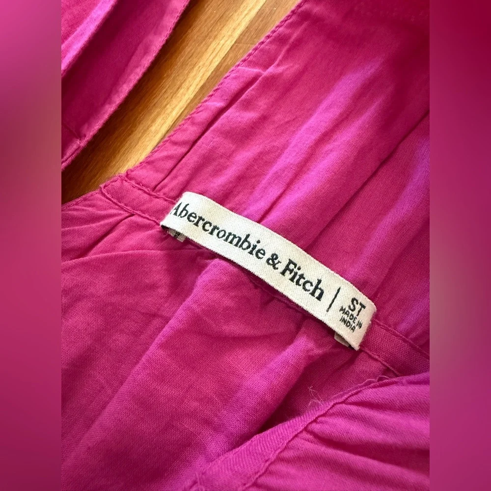Abercrombie and Fitch pink maxi dress. Size S